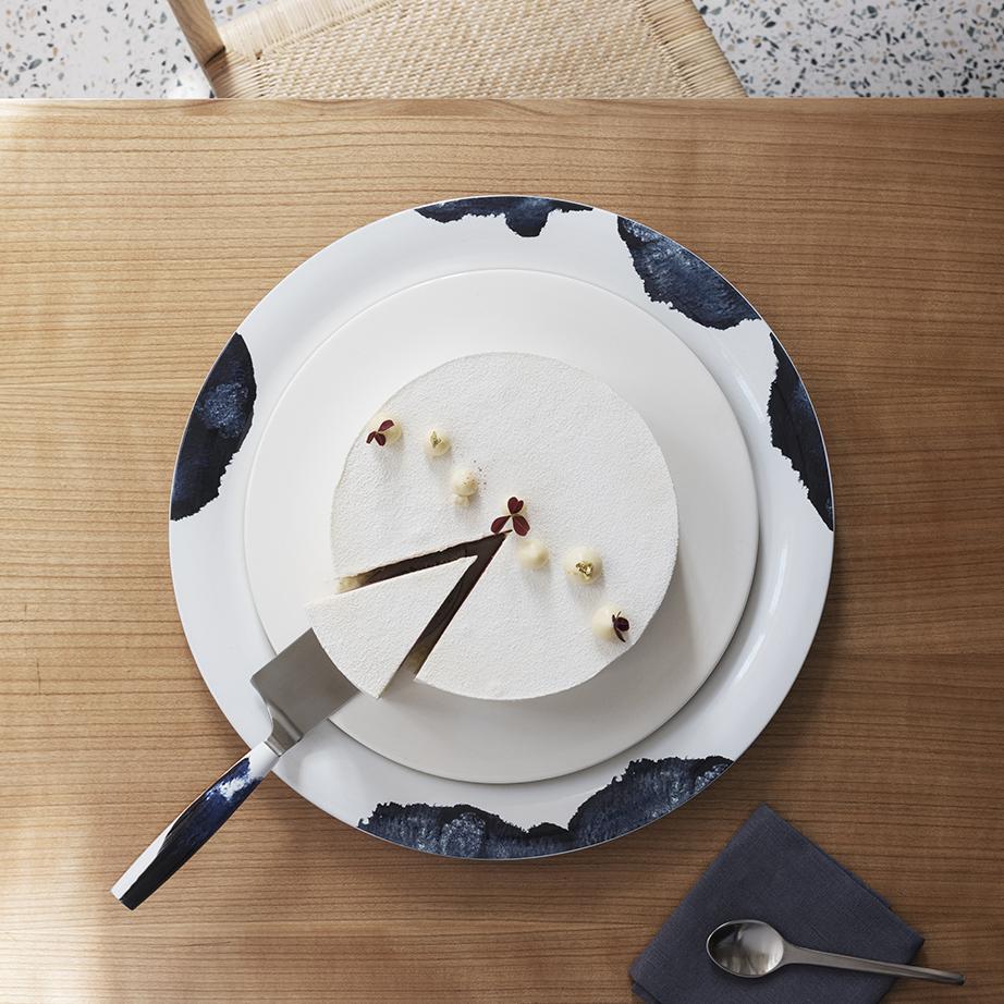 Stockholm Cake Knife & Serving Tray