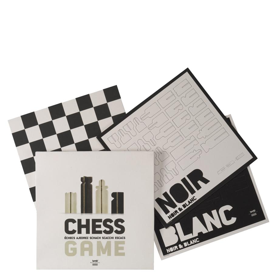 Noir et Blanc Chess Game